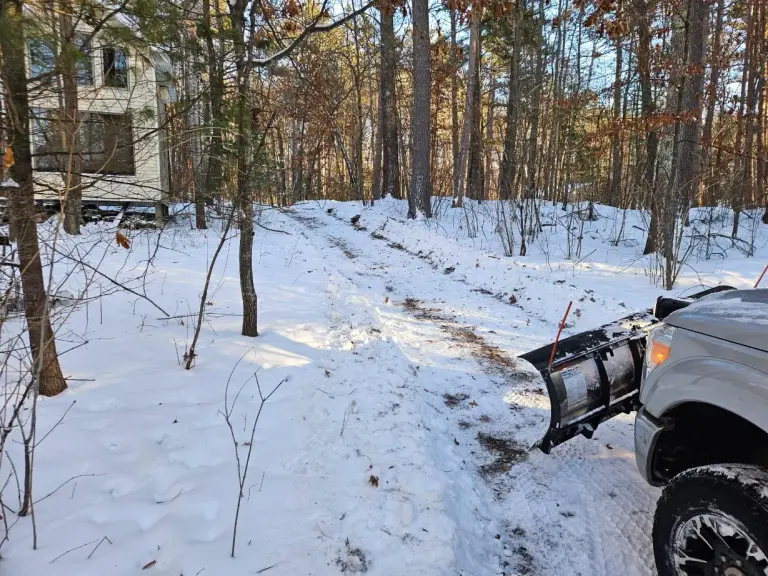 Commercial & Residential Snow Removal